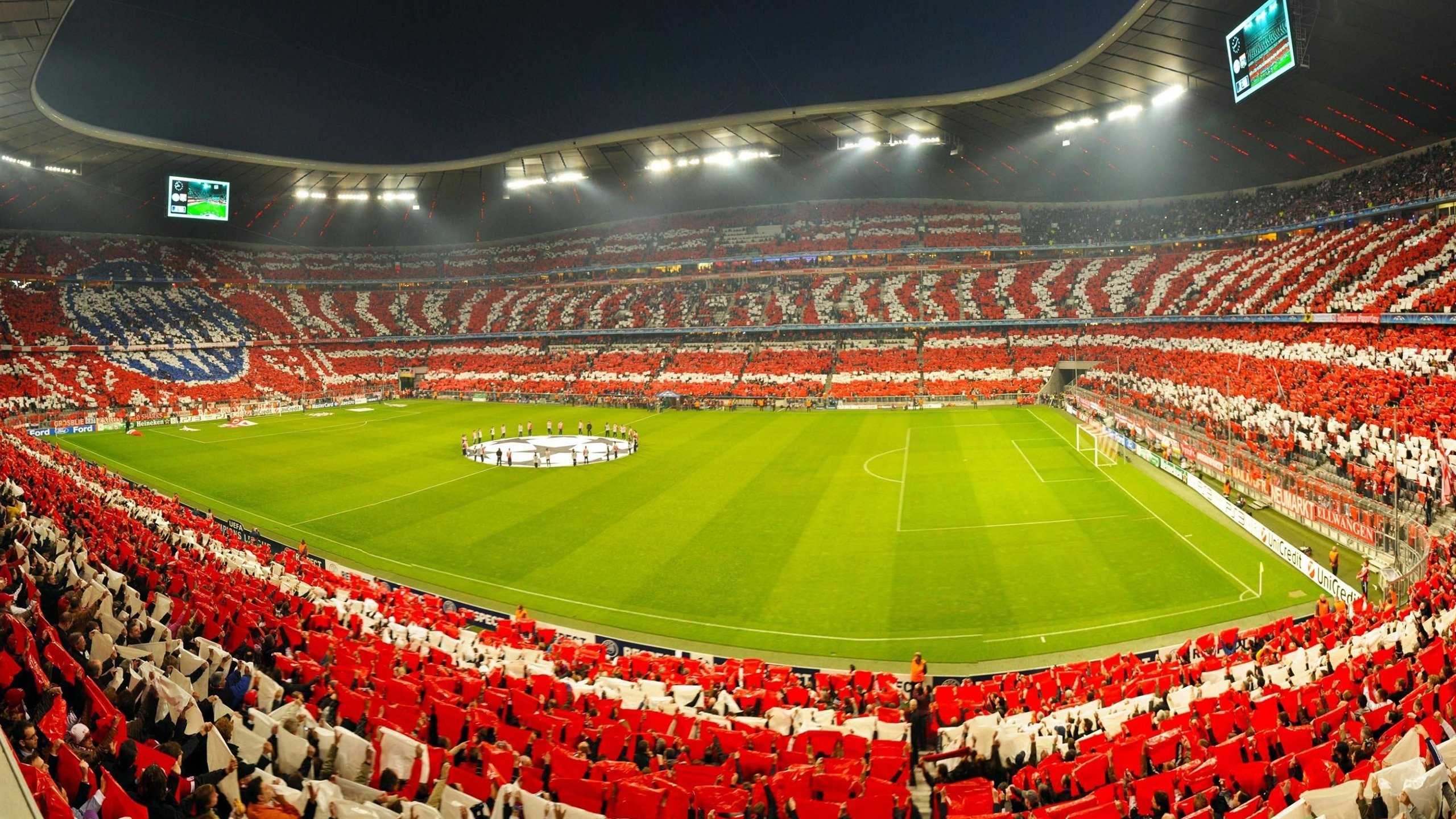 本泽马一剑封喉，巴西险胜丹麦背后的足球哲学革命